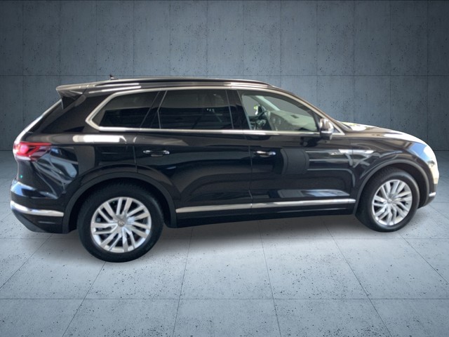 VW - Touareg 3.0 TDI 4Motion Elegance Leder+AHK+Luft_8