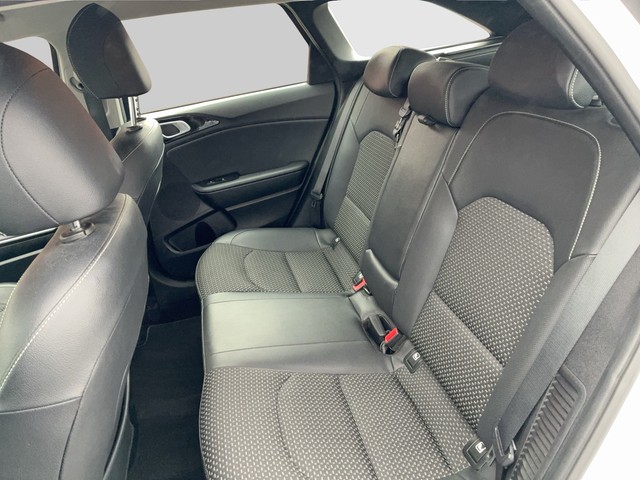 Kia - cee'd Sportswagon 1.6 PHEV Spirit Navi+Kamera_2