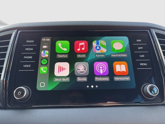 Skoda - Karoq 1.5 TSI DSG Selection LED+ACC+SmartLink+PDC_7