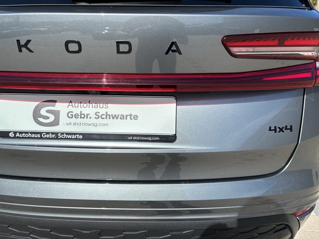 Skoda - Kodiaq 2.0 TDI DSG 4x4 Sportline Matrix+7-Sitze+ HuD_6