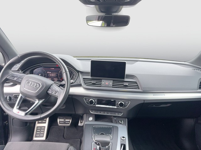 Audi - Q5 40 TDI S-tronic quattro sport S-Line AHK_2