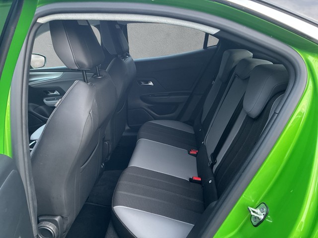 Opel - Mokka e Elegance_2