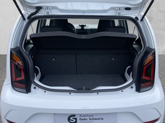 VW - e-up! e-move up! KLIMA RADIO TEL_15