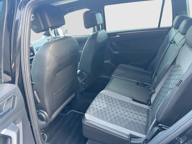 VW - Tiguan Allspace 2.0 TDI 4M R-Line_3
