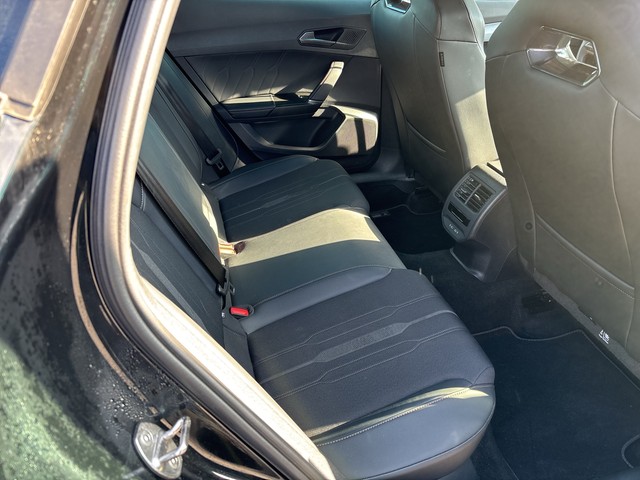 VW - T-Roc 2.0 TDI Style AHK+NAVI+ACC+KAMERA+SHZG_6