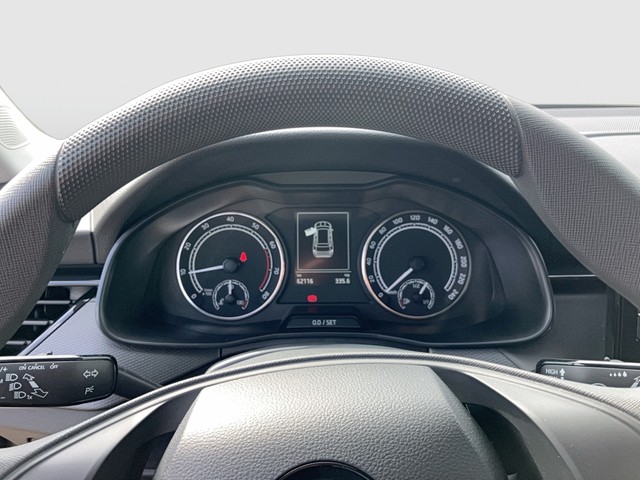 Skoda - Kamiq 1.0 TSI Active KLIMA LED PDC SHZG TEL_15