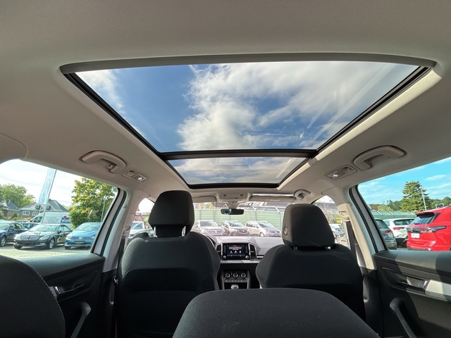 Skoda - Karoq 2.0 TDI DSG Tour ACC CAM LED NAVI PANO_11