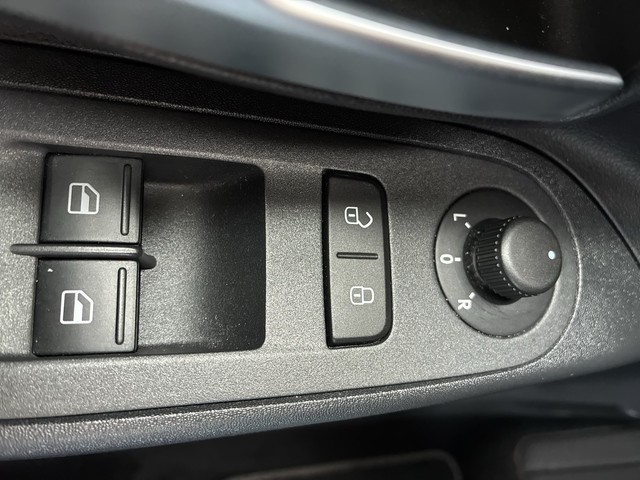 VW - e-up! 5-türer Style Plus Klima+Kamera+Sitzhzg._9