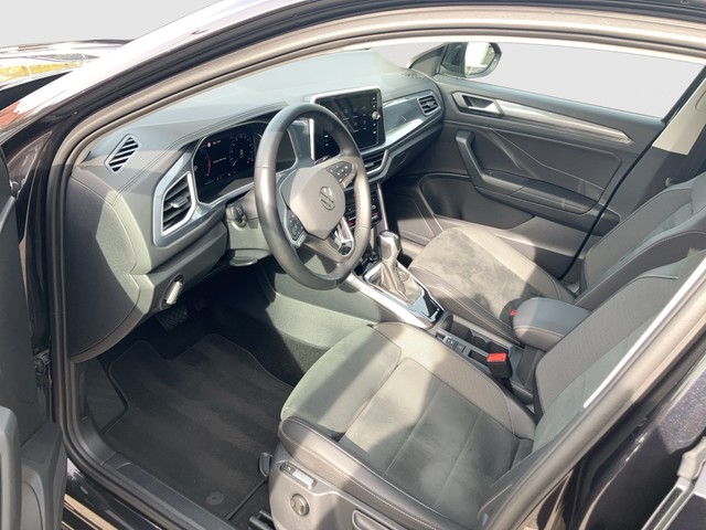 VW - T-Roc 1.5 TSI DSG Style AK+LED+NAVI+SHZG+ACC_15