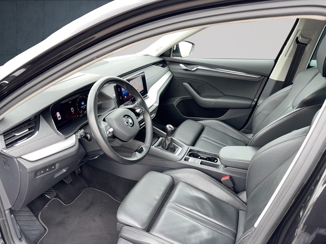Skoda - Octavia Lim. 2.0 TDI Style CAM HUD LED LEDER NAVI_22