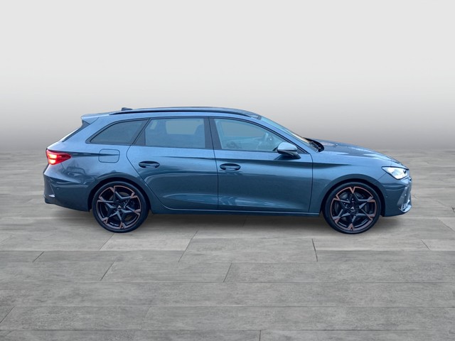 CUPRA - Leon Sportstourer 2.0 TSI DSG 4Drive VZ DCC+RFK_8