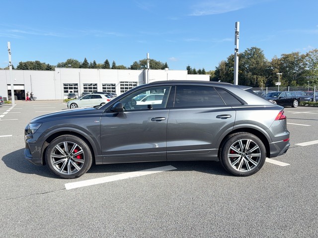 Audi - Q8 50 TDI Tiptronic quattro competition plus Pano-Matrix-Head up_5
