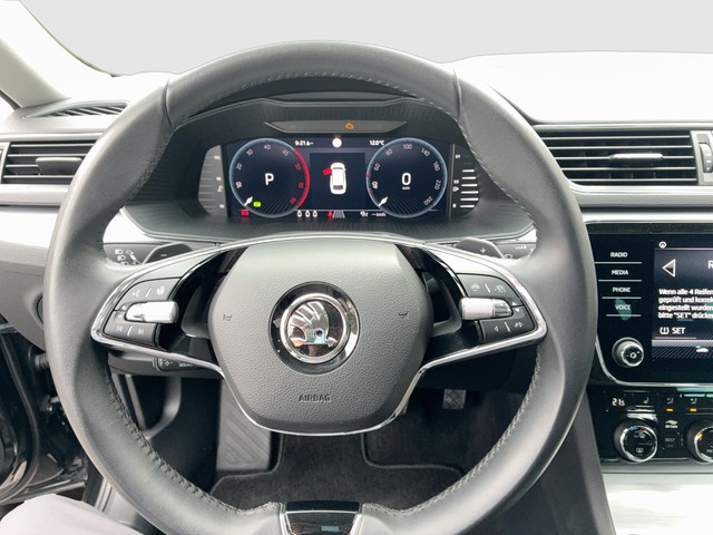 Skoda - Superb Combi 2.0 TDI DSG Ambition ACC+NAVI+AHK_13