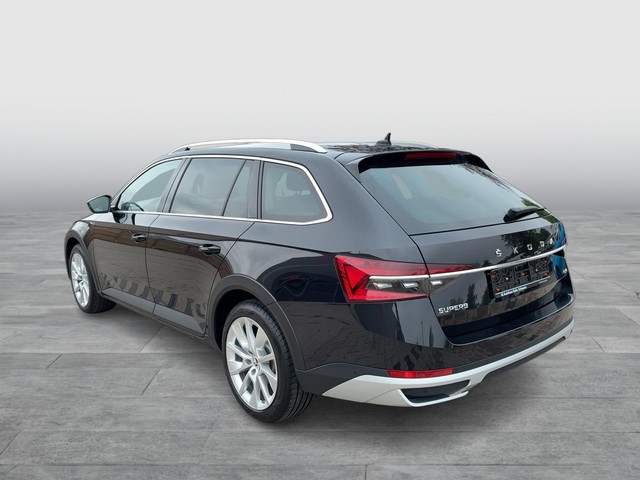 Skoda - Superb Combi 2.0 TDI DSG Scout AHK+STDHZG+RFK_12