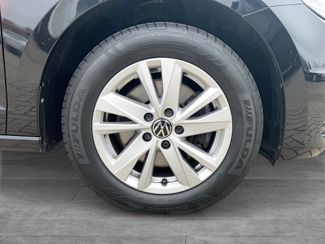 VW - Touran 2.0 TDI DSG Comfortline NaviPro+Sitzhei._9