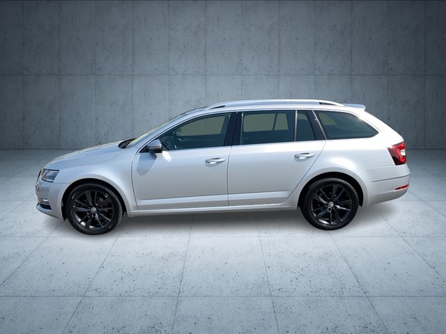Skoda - Octavia Combi 2.0 TDI Premium Edition AHK+RFK_5