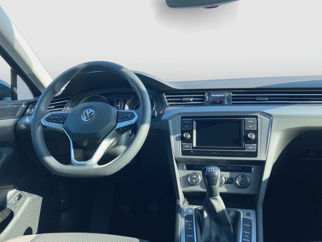 VW - Passat Variant 1.5 TSI Basis ACC+KLIMA+LED+ALU_2